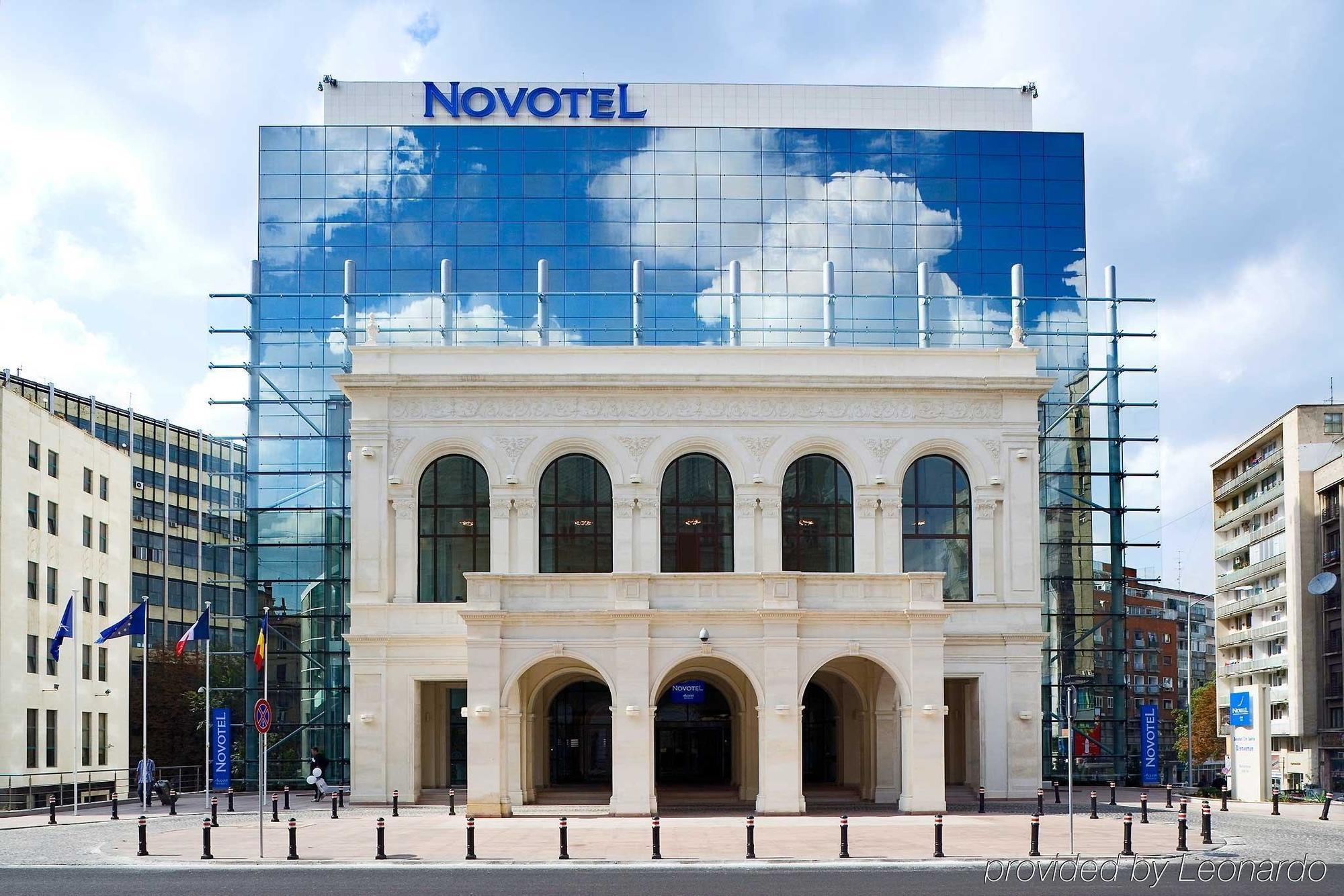 Novotel Bucharest City Centre Экстерьер фото